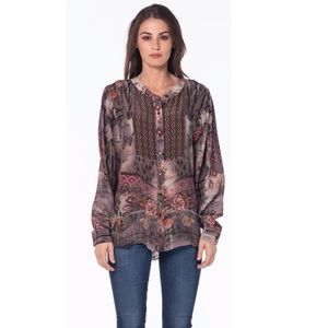 Tolani Button Down Woven Top W/ Balloon Sleeves L